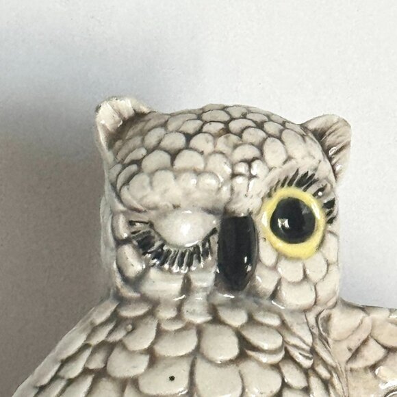 Vtg Winking Owl Ceramic Figure Sculpture Business Card Holder - Picture 2 of 15